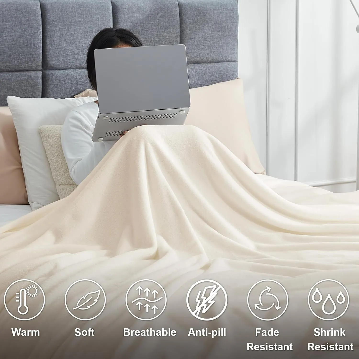 Hansleep Fleece Blanket for Couch Beige, Super Soft Flannel Fuzzy Plush Cozy Blanket for All Seasons, Beige, Throw 50x60 Inches