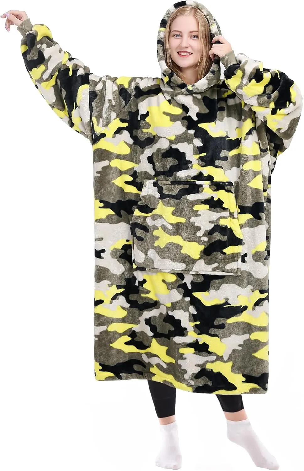 KPBLIS Wearable Blanket Hoodie Gifts for Women and Men, Oversized Hooded Blankets Sweatshirt Adult Birthday Gifts for Mom Girlfriend Gifts, Cozy Fleece Blanket with Sleeves and Giant Pocket, Camo